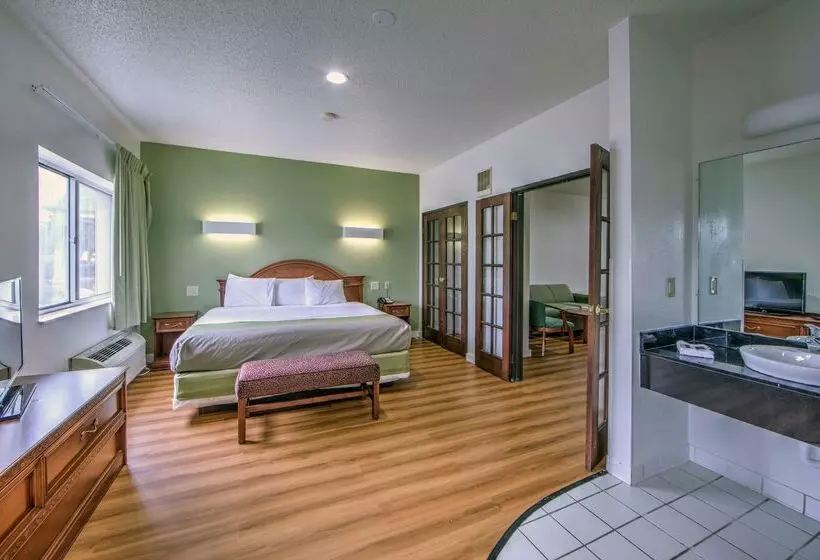 Motel 6 Dallas, Tx  Northwest