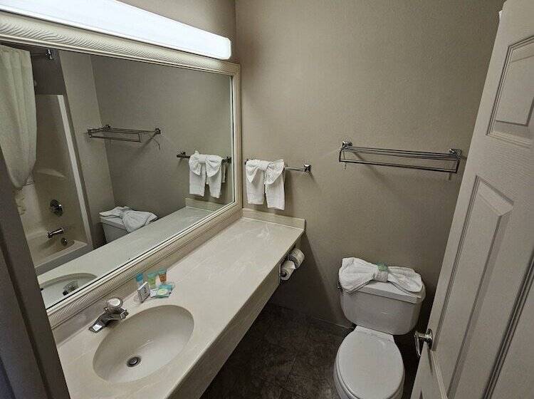 فندق Coratel Inn And Suites By Jasper Ocean Shores