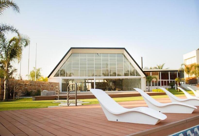 בית מלון כפרי Posada Maestosso