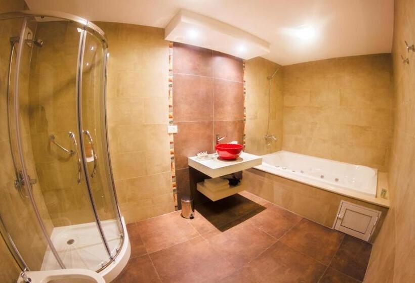 בית מלון כפרי Posada Maestosso