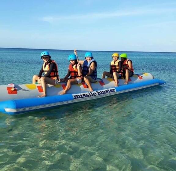 Blue Lagoon Inn And Restaurant, Pagudpud