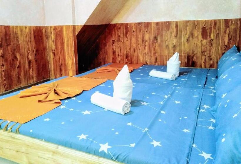 Blue Lagoon Inn And Restaurant, Pagudpud