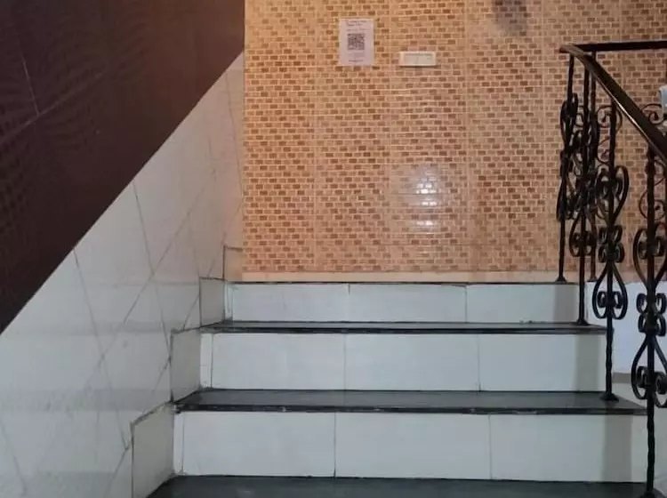 Hotelli Asha Guest House