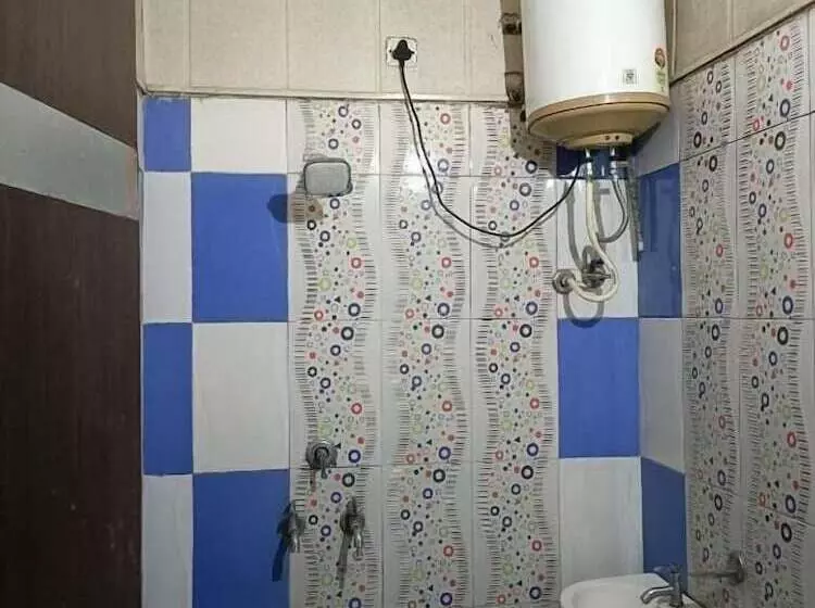 Hotelli Asha Guest House