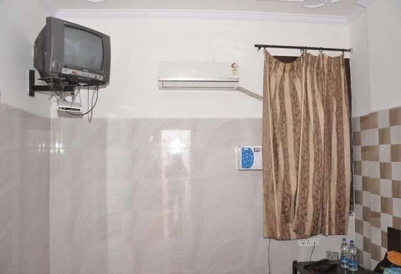 هتل Asha Guest House