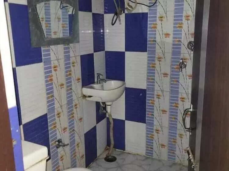 Hotelli Asha Guest House