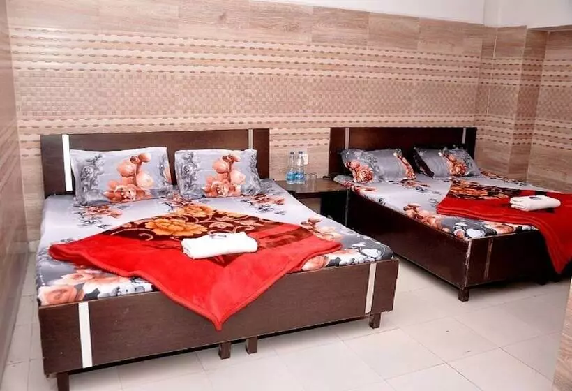 Hotelli Asha Guest House