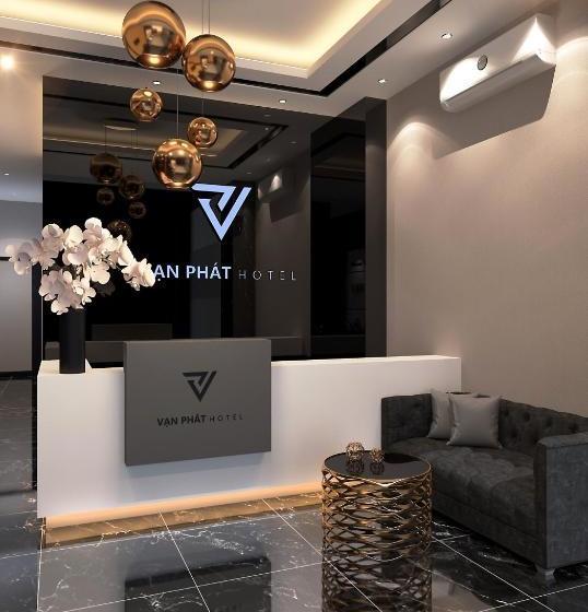هتل Van Phat