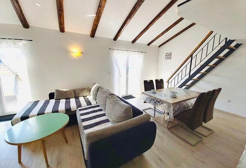 بنسيون Rooms Viskic