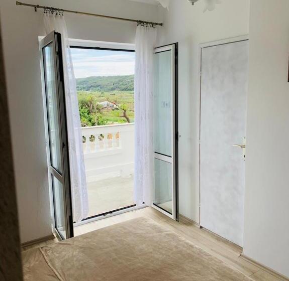 بنسيون Rooms Viskic