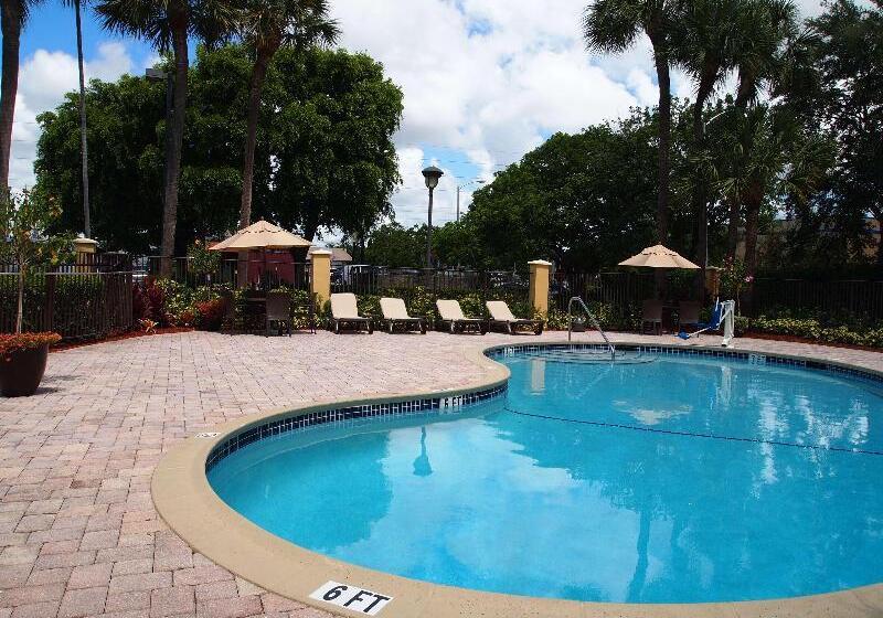 هتل Best Western Ft. Lauderdale I95 Inn