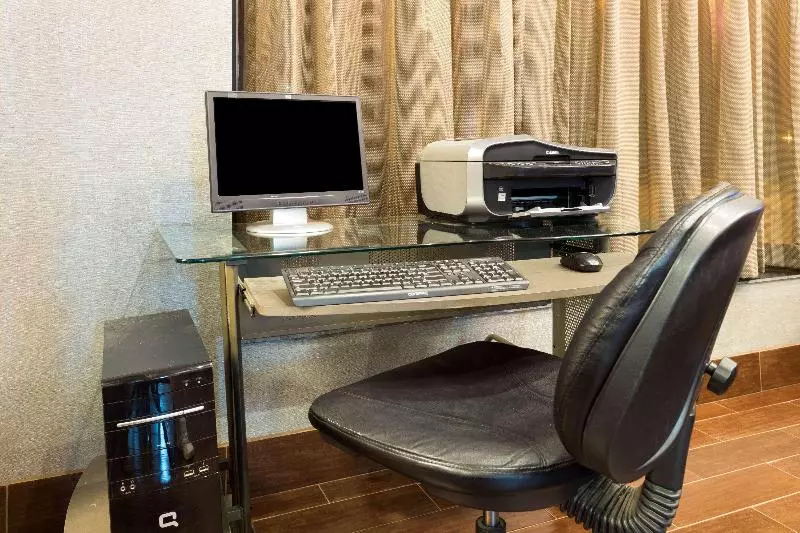 Отель Homestay Horn Lake Southaven