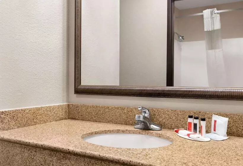 ホテル Ramada By Wyndham Elizabethtown