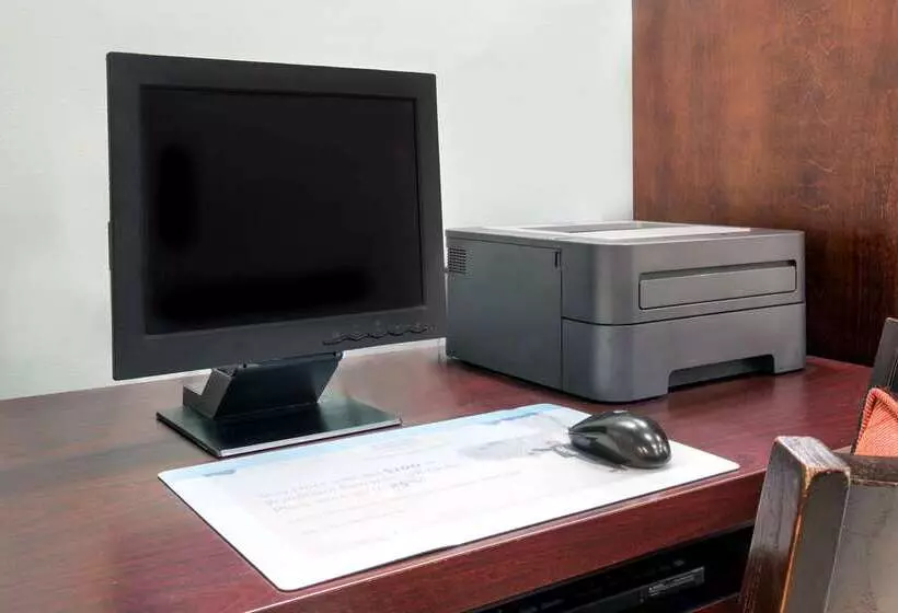 호텔 Ramada By Wyndham Pelham