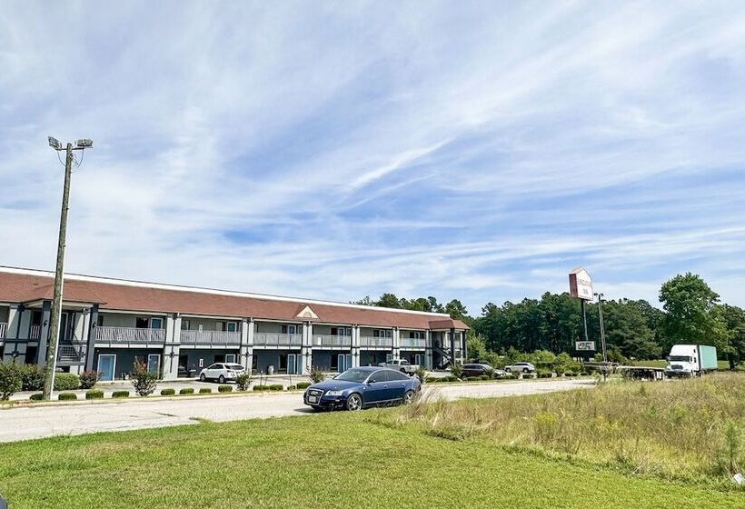 בית מלון כפרי Executive Inn Ridgeway I 77