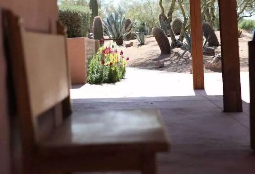 فندق Rancho De Los Caballeros