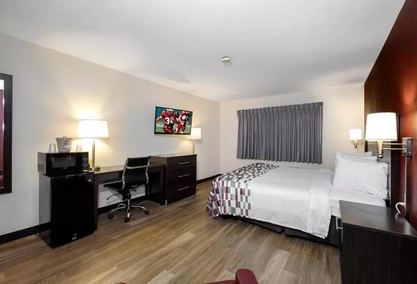 فندق Red Roof Inn Holton