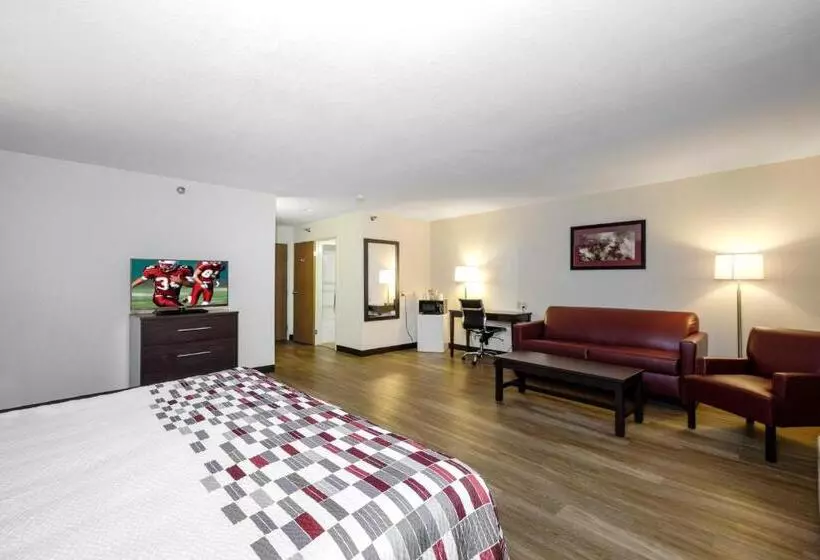 فندق Red Roof Inn Holton