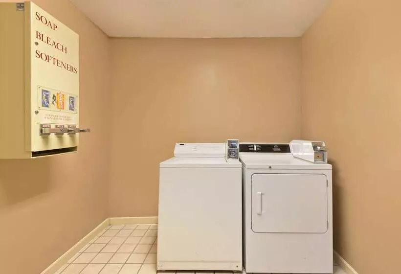 هتل Red Roof Inn North Little Rock