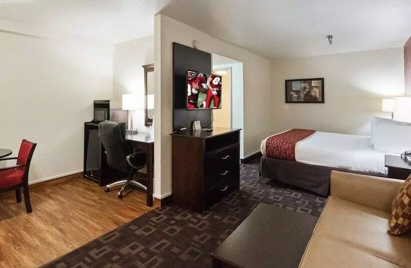 فندق Red Roof Inn Oklahoma Airport I 40 W Fairgrounds