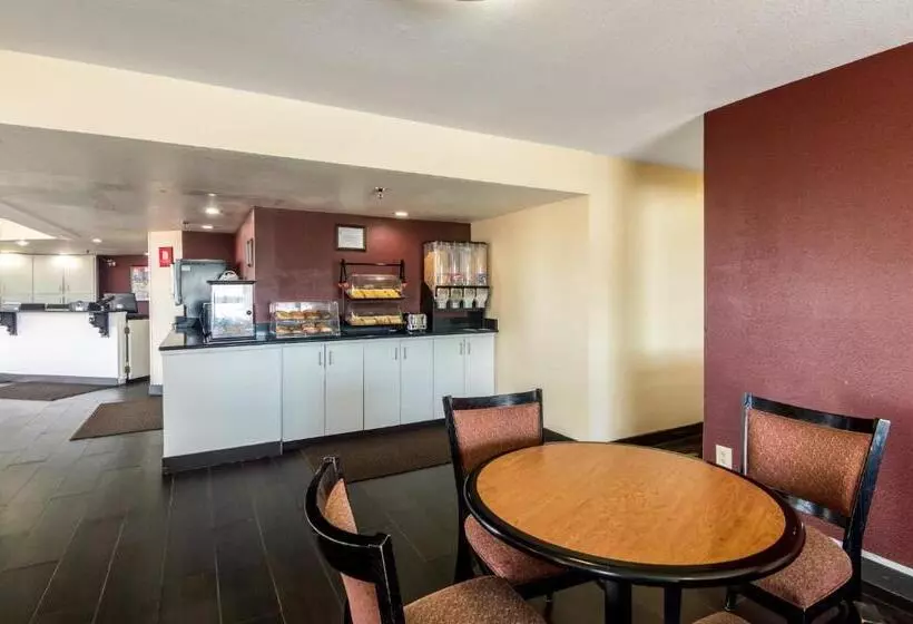 בית מלון כפרי Red Roof Inn Wichita Falls