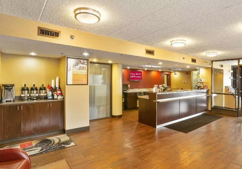 Отель Red Roof Inn Plus+ Baltimore North Timonium