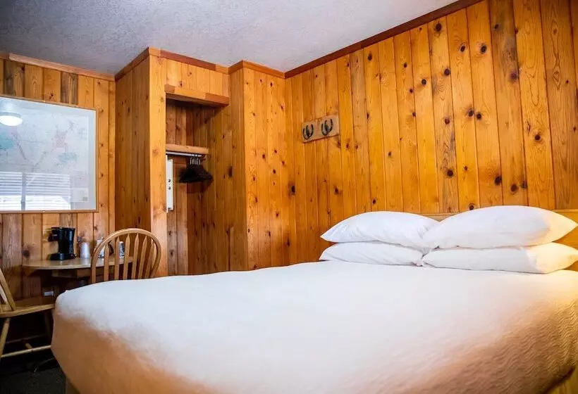 בית מלון כפרי Red Stone Inn