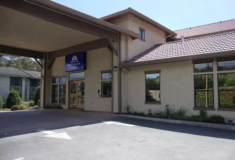 酒店 The Miramar Inn