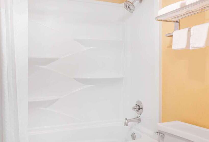 هتل Travelodge By Wyndham Chattanooga/hamilton Place