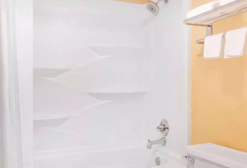 호텔 Travelodge By Wyndham Chattanooga/hamilton Place