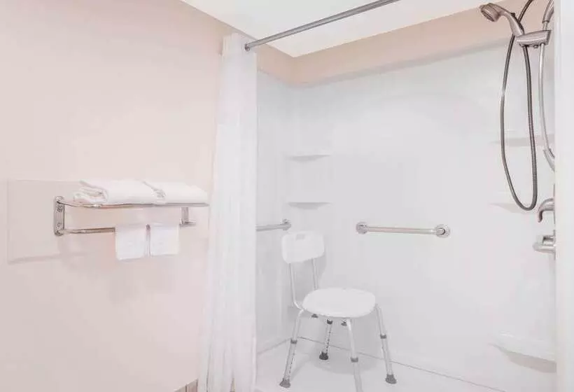 호텔 Travelodge By Wyndham Chattanooga/hamilton Place