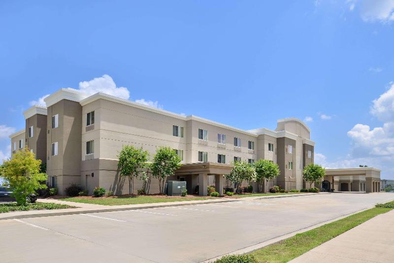 Vue, Ascend Hotel Collection