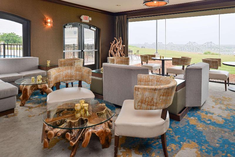 Vue, Ascend Hotel Collection