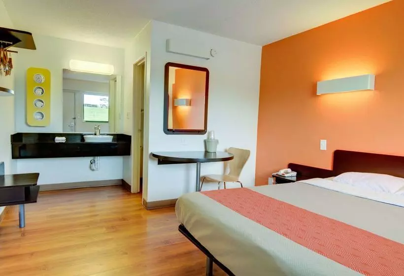 Motel 6 Kansas City, Mo