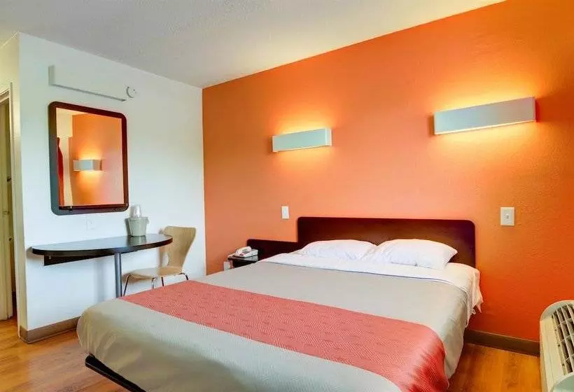 Motel 6 Kansas City, Mo