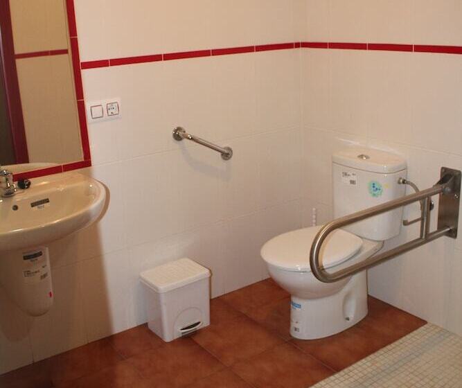 Albergue Camino De Santiago   Hostel