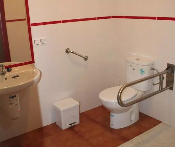 Albergue Camino De Santiago   Hostel