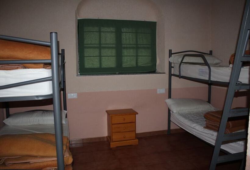 Albergue Camino De Santiago   Hostel