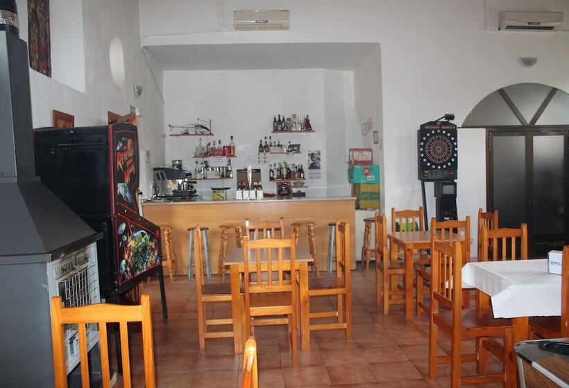 Albergue Camino De Santiago   Hostel