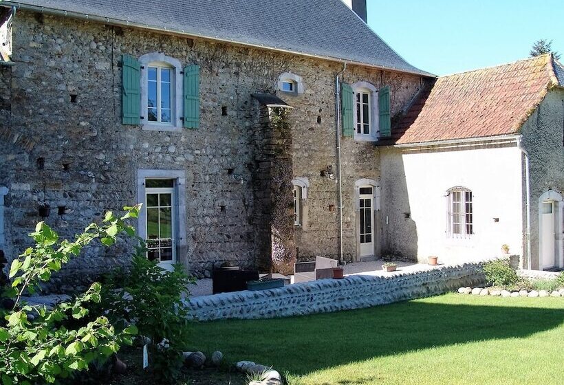 住宿加早餐  Le Buala Maison D Hôtes