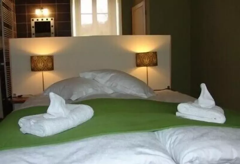 ベッドアンドブレックファースト Le Buala Maison D Hôtes