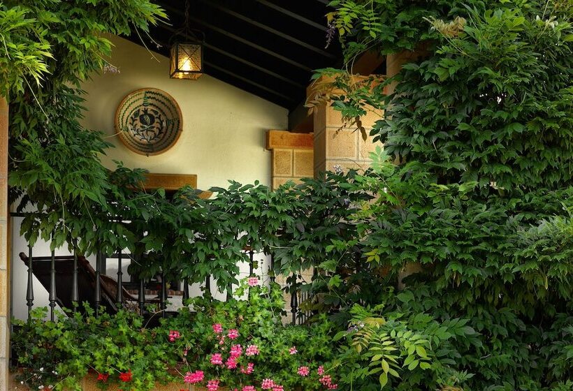 فندق Ibarra Zalla