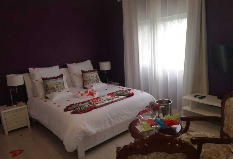 تختخواب و صبحانه Villa Luiza Boutique