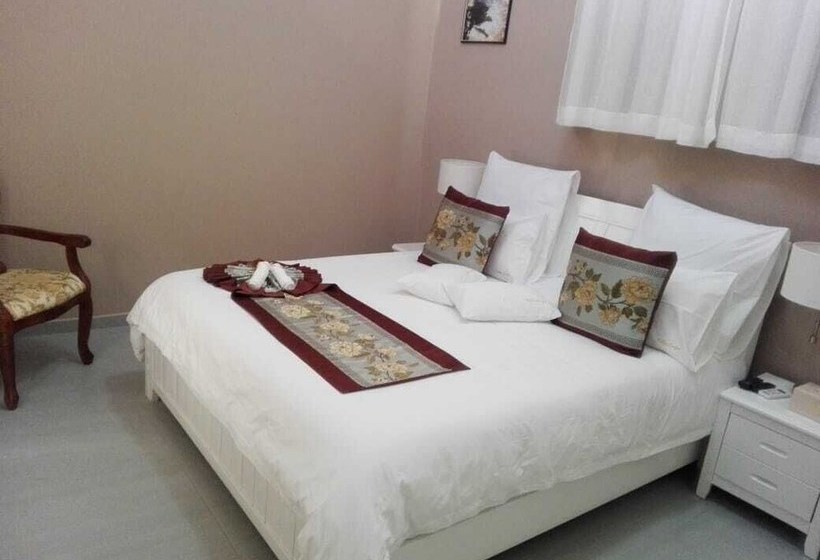 تختخواب و صبحانه Villa Luiza Boutique