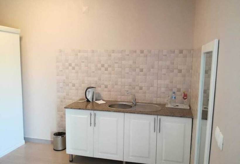 تختخواب و صبحانه Villa Luiza Boutique