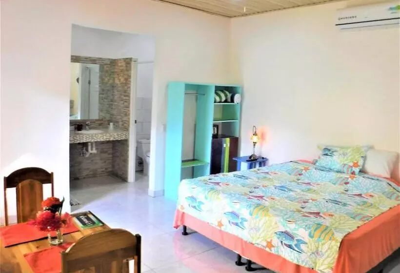 Hotelli Coco Beach Village