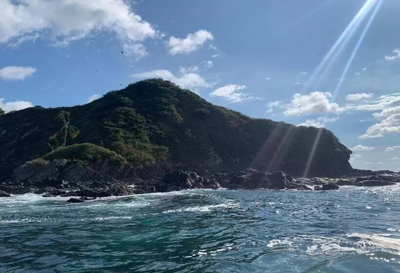 Hotelli Coco Beach Village