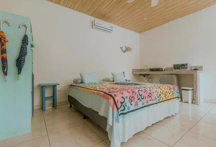 Hotelli Coco Beach Village