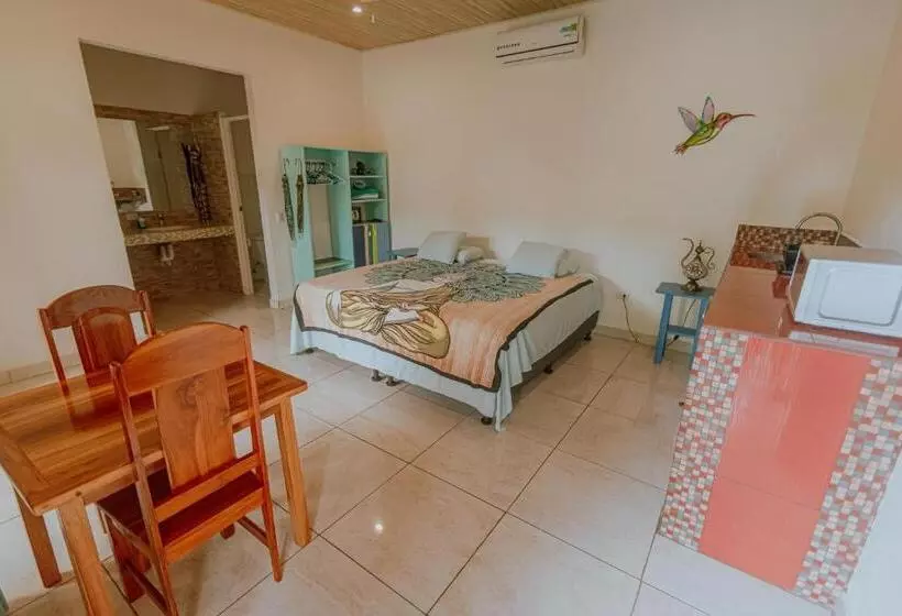 Hotelli Coco Beach Village