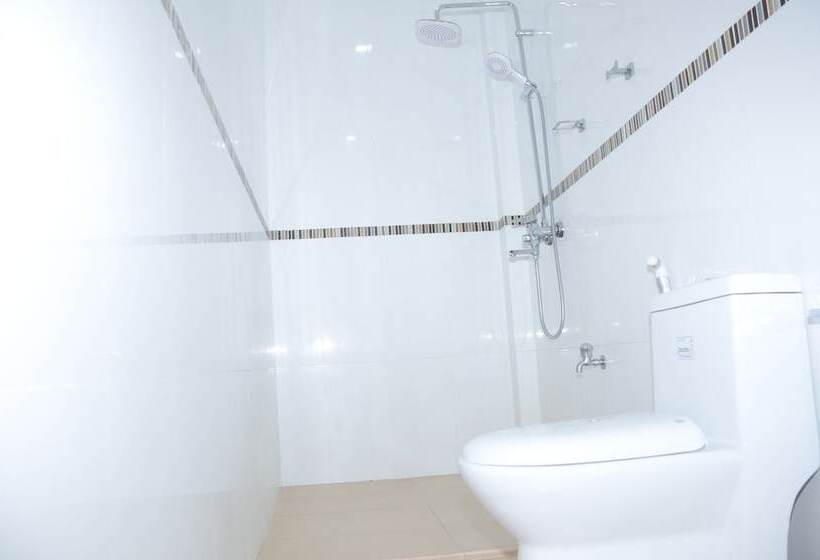 هتل Cornerstay At Dhangethi